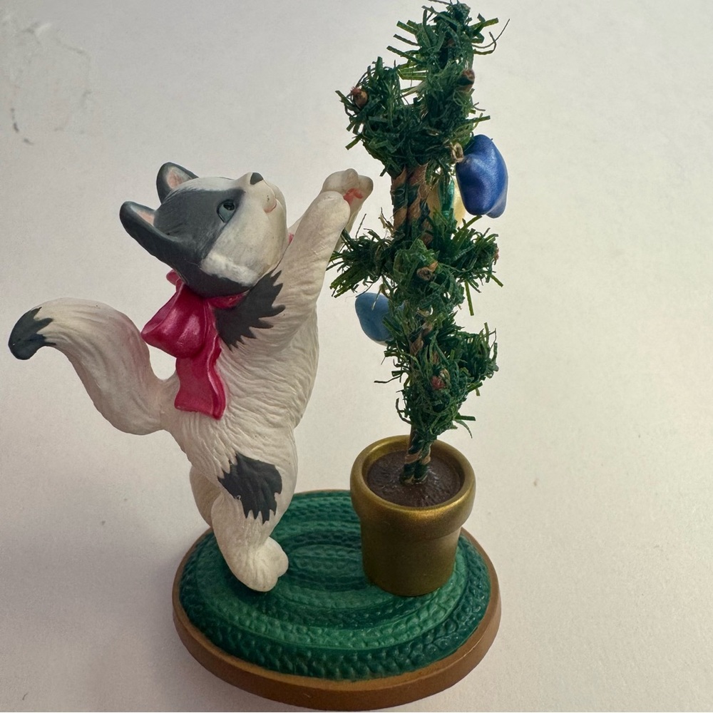 Mischievous Kittens Clip-On Hallmark Ornament